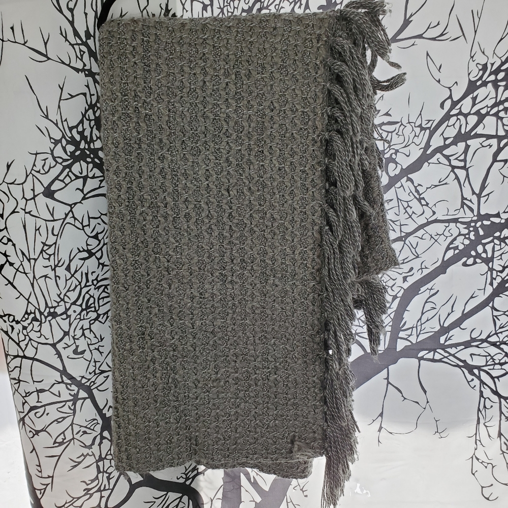 CITY CHIC Grey Woven Throw Blanket Home Bedding